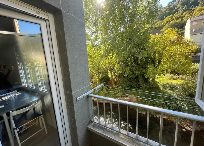 La Puerta Del Valle *